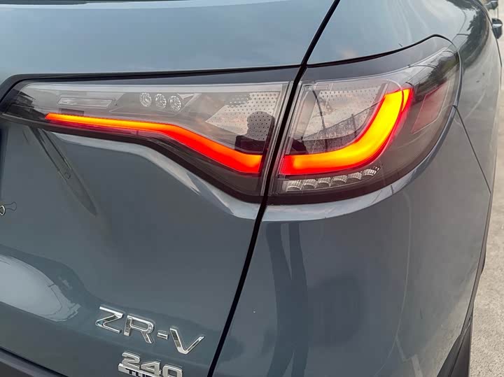 Фото 6 - Honda ZR-V