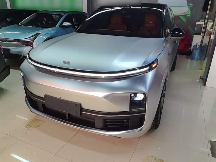 Фото 1 - LiXiang L9