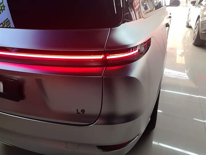 Фото 8 - LiXiang L9