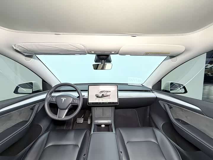 Фото 7 - Tesla Model Y