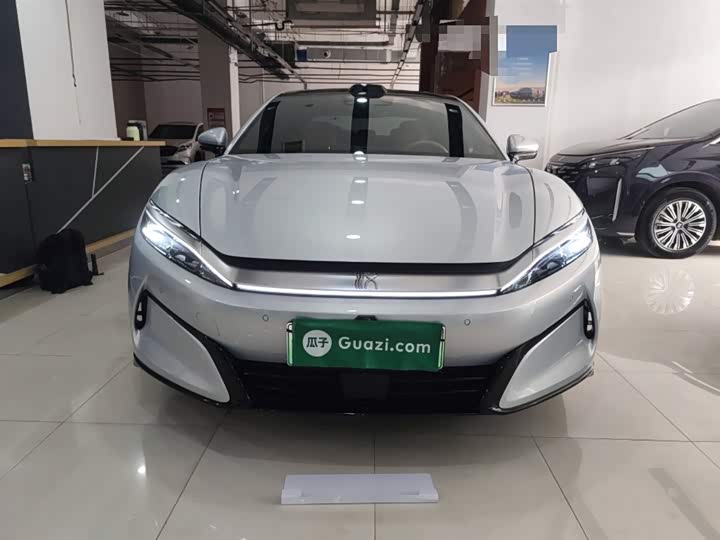 Фото 3 - BYD Han L