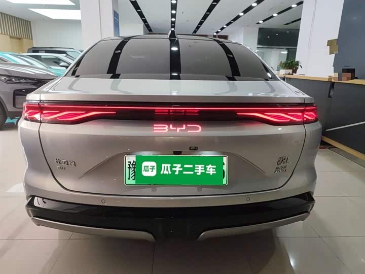 Фото 6 - BYD Han L