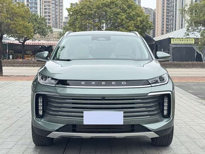 Фото 2 - Exeed TXL