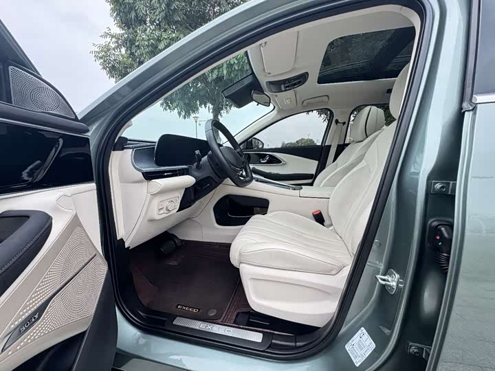 Фото 4 - Exeed TXL