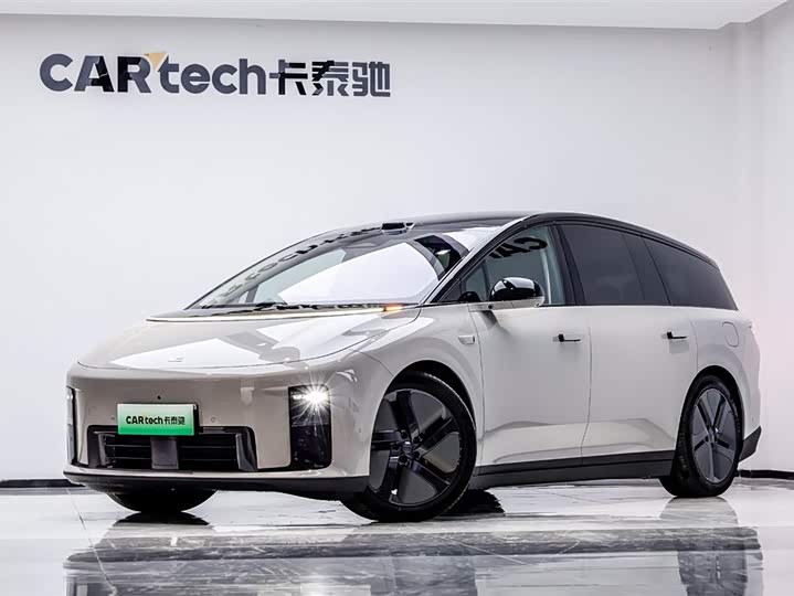 Фото 1 - LiXiang i8