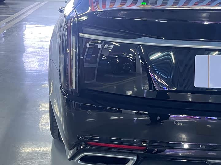 Фото 7 - Cadillac CT6