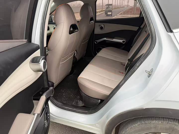 Фото 5 - BYD Yuan Plus