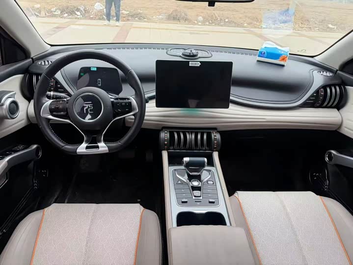 Фото 6 - BYD Yuan Plus