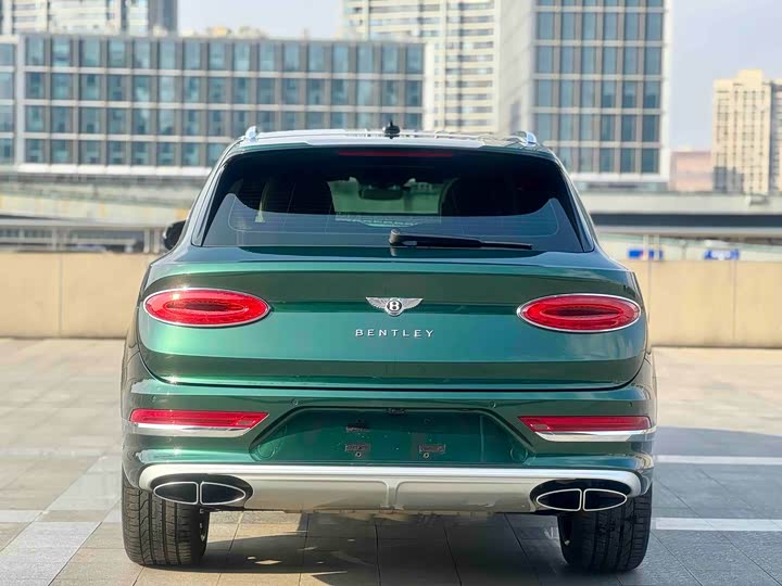 Фото 4 - Bentley Bentayga
