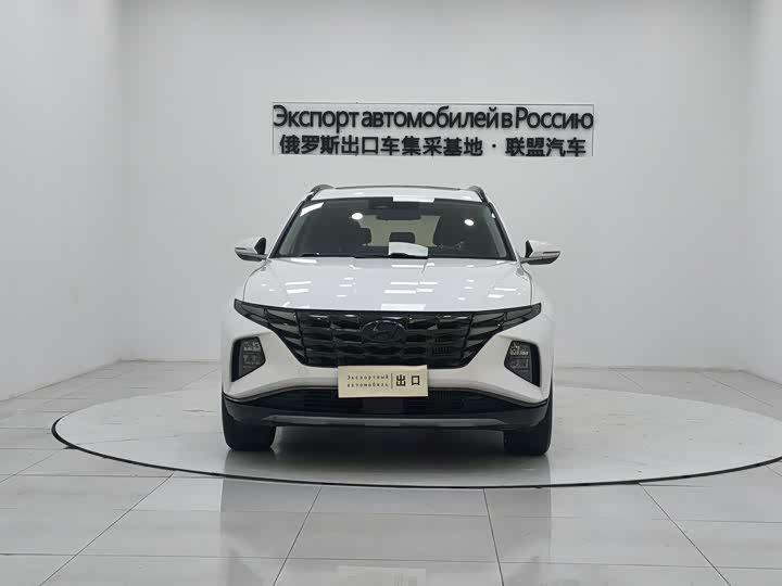 Фото 2 - Hyundai Tucson L