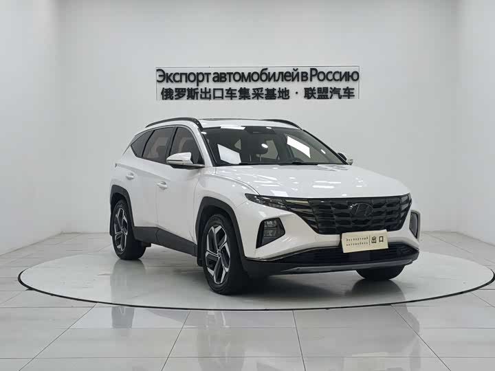 Фото 3 - Hyundai Tucson L