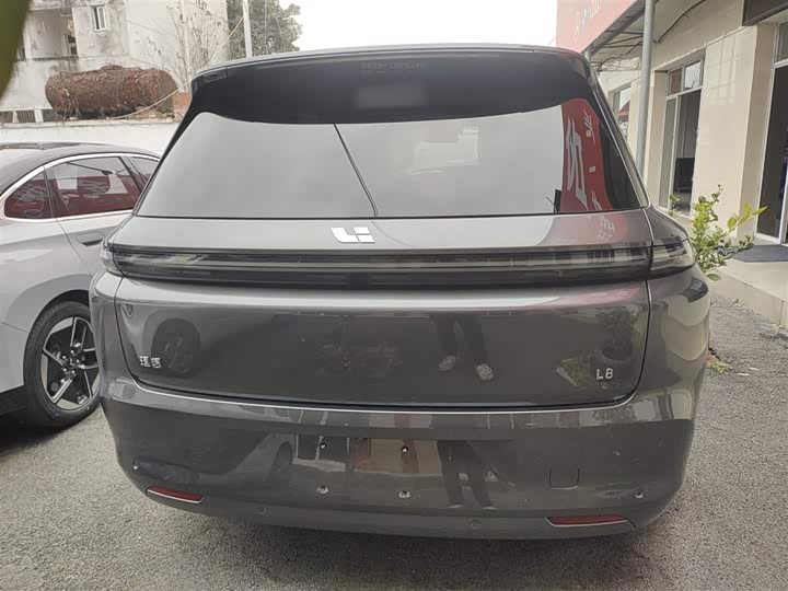 Фото 6 - LiXiang L8