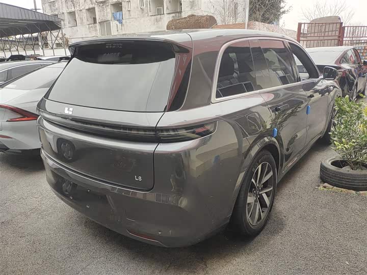 Фото 7 - LiXiang L8