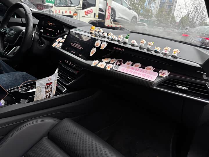 Фото 6 - Audi RS e-tron GT