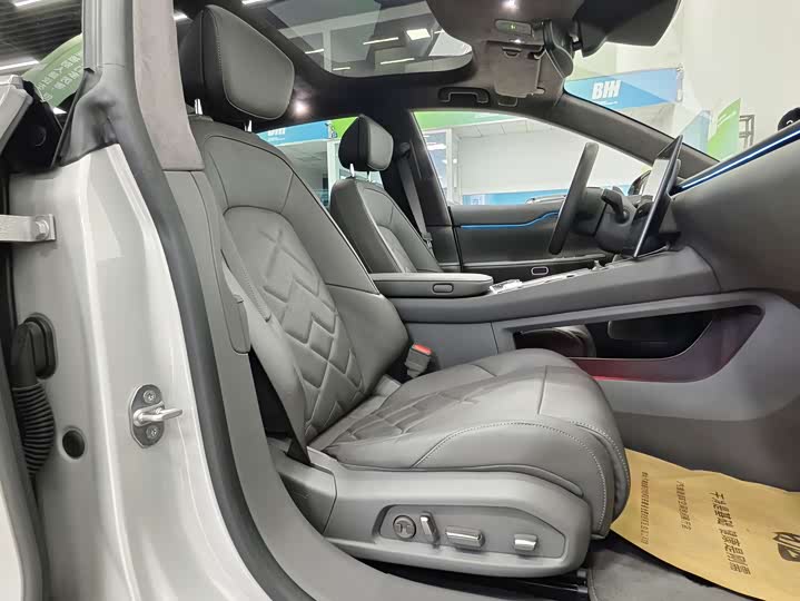 Фото 7 - Nio ET7