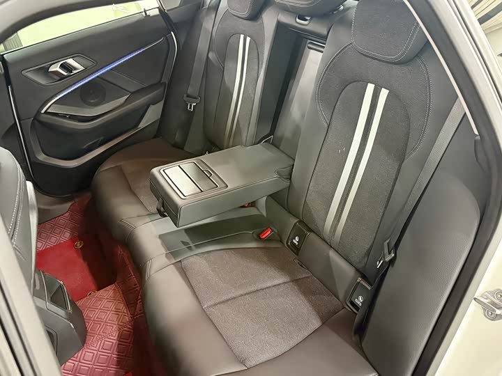 Фото 7 - BMW 2 Series