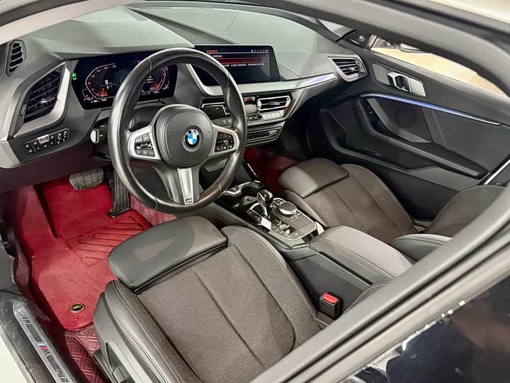 Фото 8 - BMW 2 Series