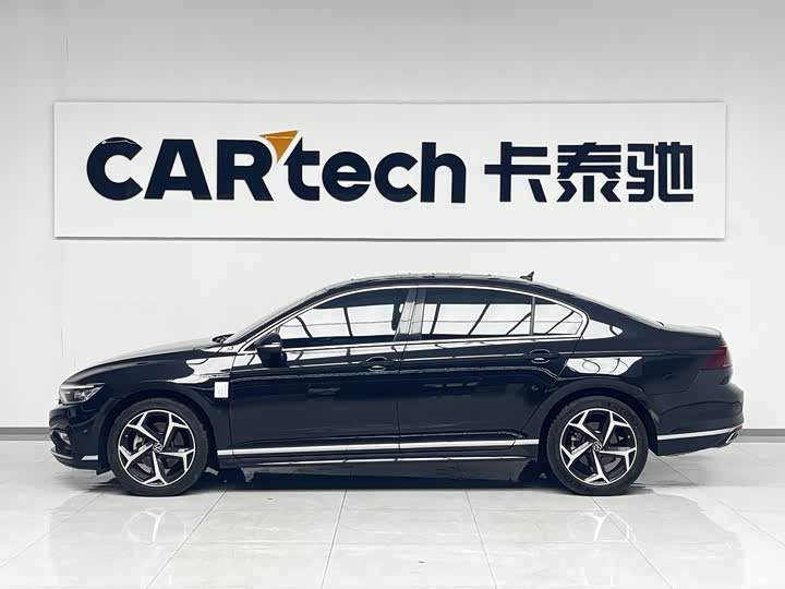 Фото 3 - Volkswagen Magotan