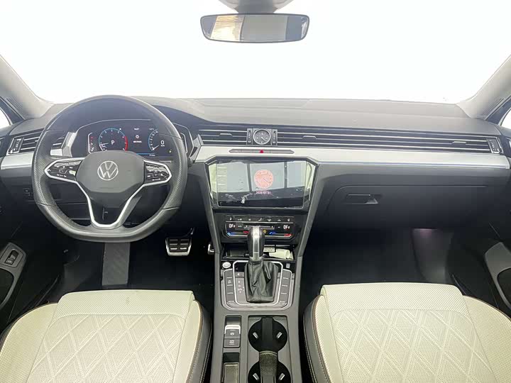 Фото 8 - Volkswagen Magotan