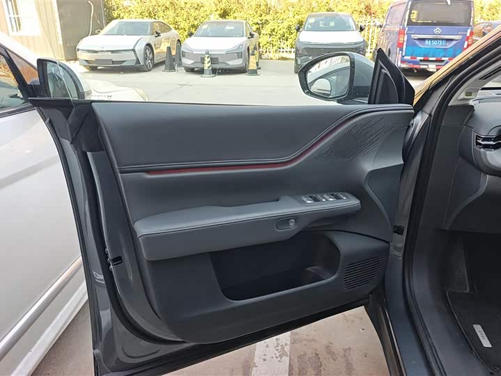 Фото 7 - XPeng G6