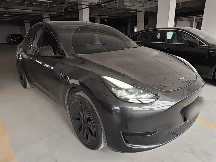 Фото 4 - Tesla Model Y