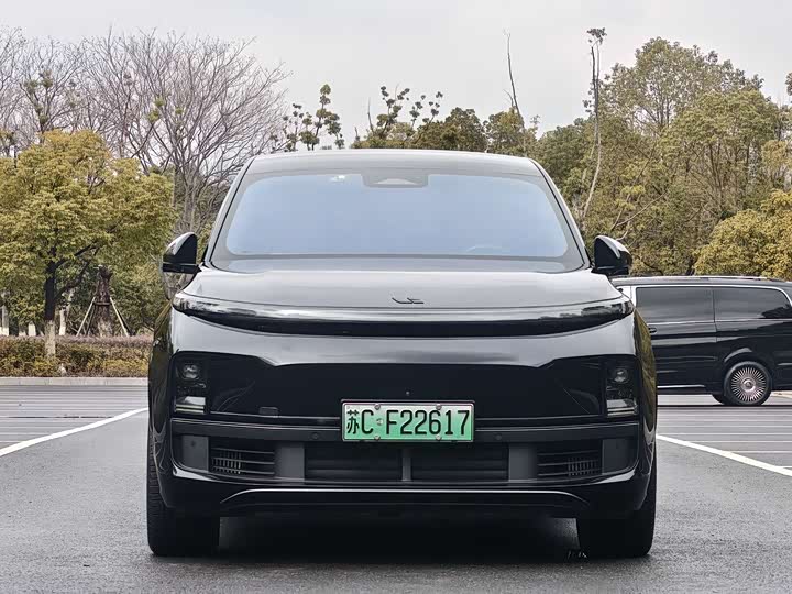 Фото 1 - LiXiang L9