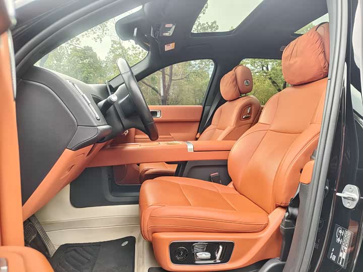 Фото 7 - LiXiang L9