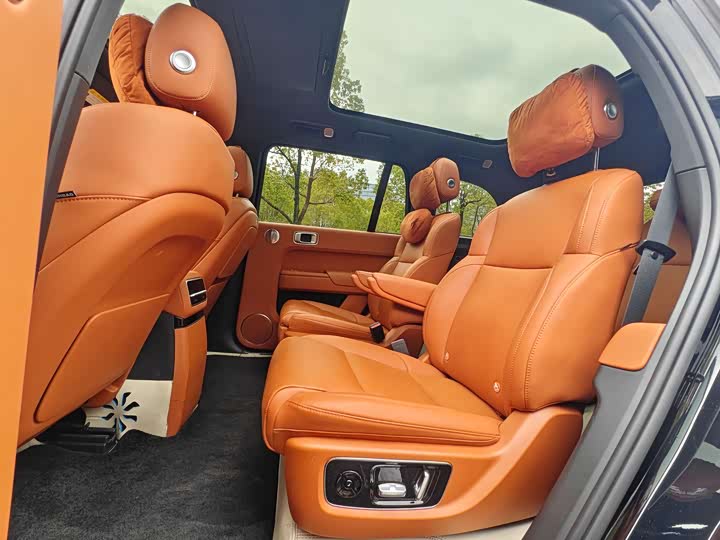 Фото 8 - LiXiang L9