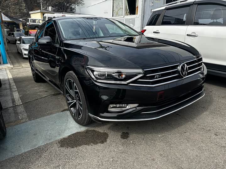 Фото 3 - Volkswagen Magotan