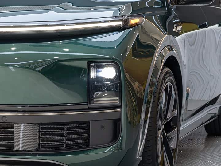 Фото 6 - LiXiang L9