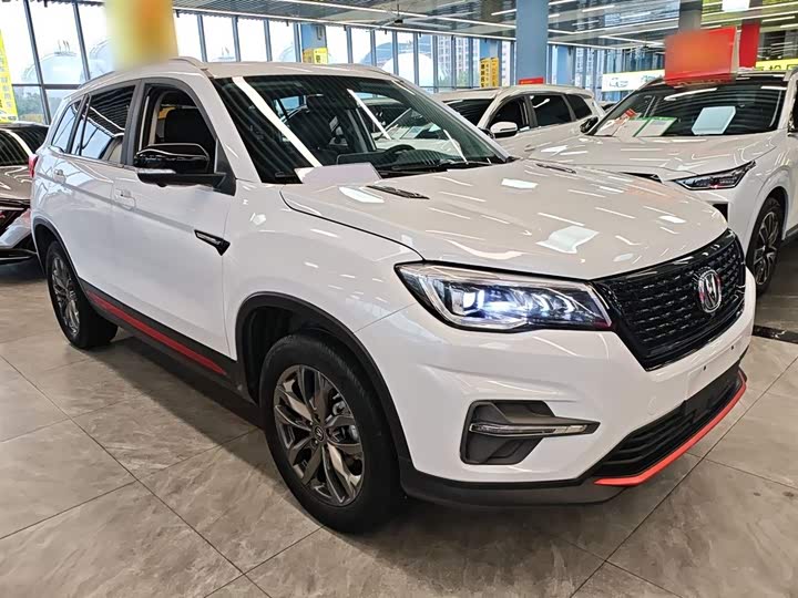 Фото 4 - Changan CS75