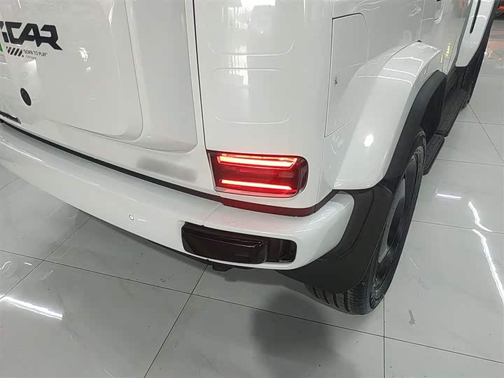 Фото 8 - Chery iCar V23