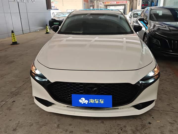 Фото 2 - Mazda 3 (Axela)