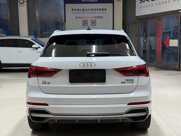 Фото 5 - Audi Q3