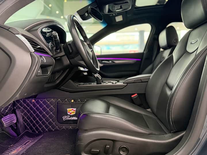 Фото 4 - Cadillac CT5