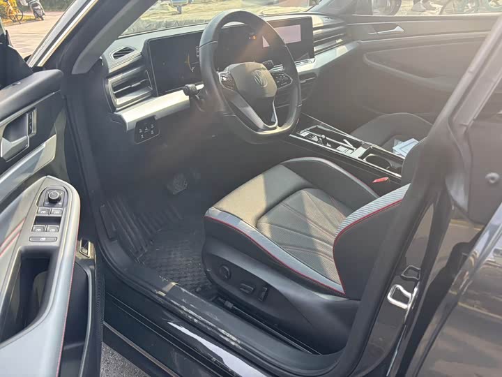 Фото 4 - Volkswagen Lamando L