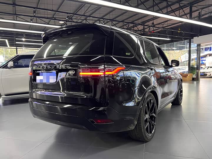 Фото 9 - Land Rover Discovery