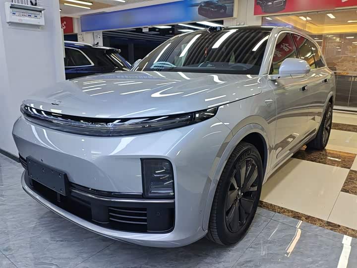 Фото 2 - LiXiang L7