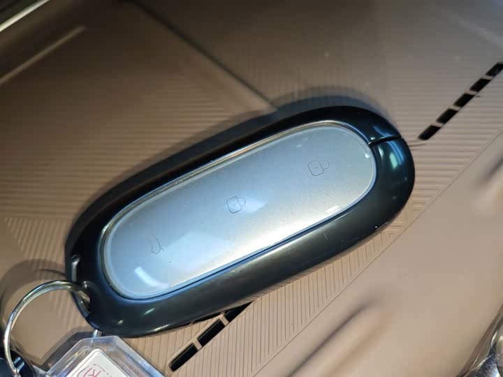 Фото 9 - LiXiang L7