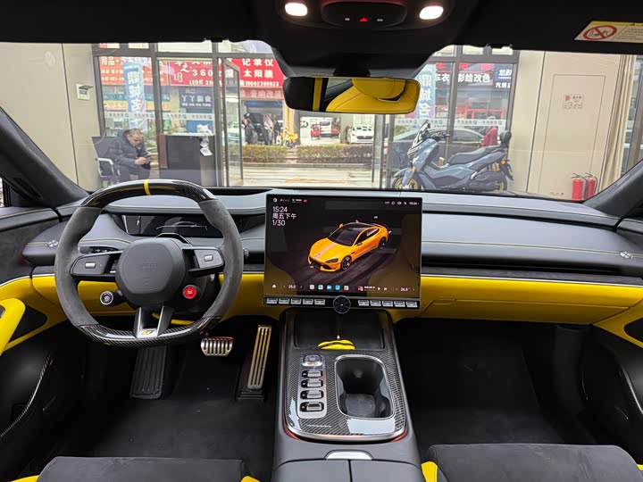 Фото 5 - Xiaomi SU7 Ultra