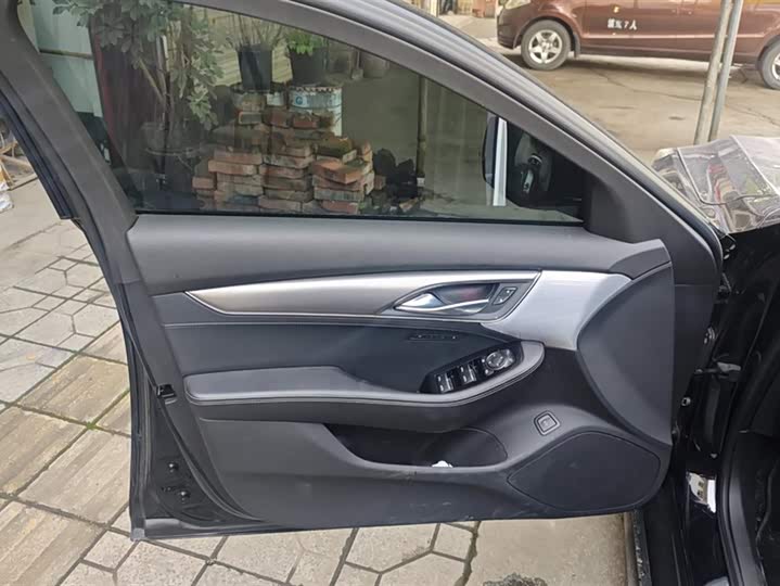 Фото 7 - Cadillac CT5