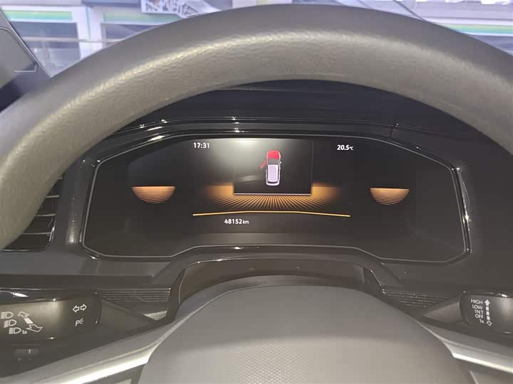 Фото 4 - Volkswagen Lavida