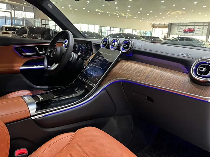 Фото 4 - Mercedes-Benz GLC-Class