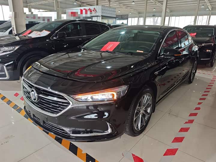 Фото 1 - Buick LaCrosse