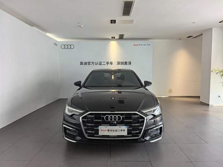 Фото 2 - Audi A6L