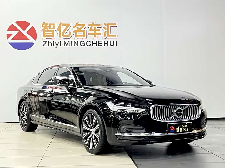 Фото 3 - Volvo S90