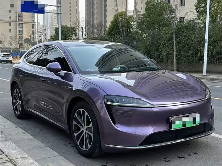 Фото 2 - Luxeed R7