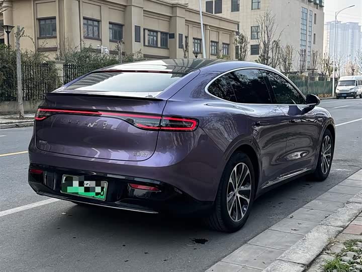 Фото 5 - Luxeed R7