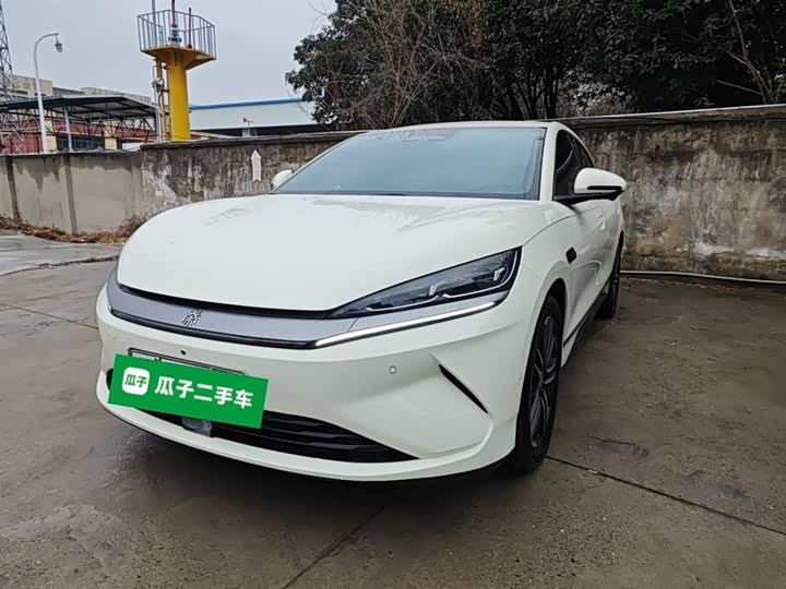 Фото 2 - BYD Qin L