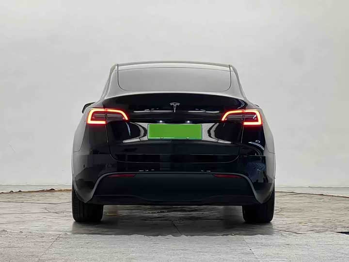 Фото 5 - Tesla Model Y